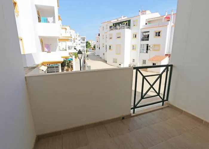 A32 - Lancemar Flat In Albufeira