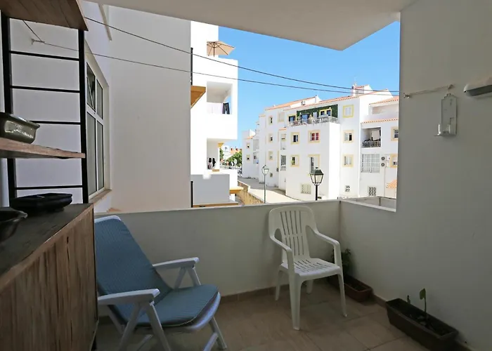 A32 - Lancemar Flat In * Albufeira